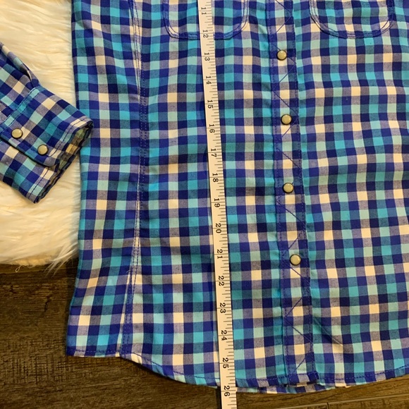 ❤️SOLD The North Face plaid button snap shirt - Picture 6 of 8